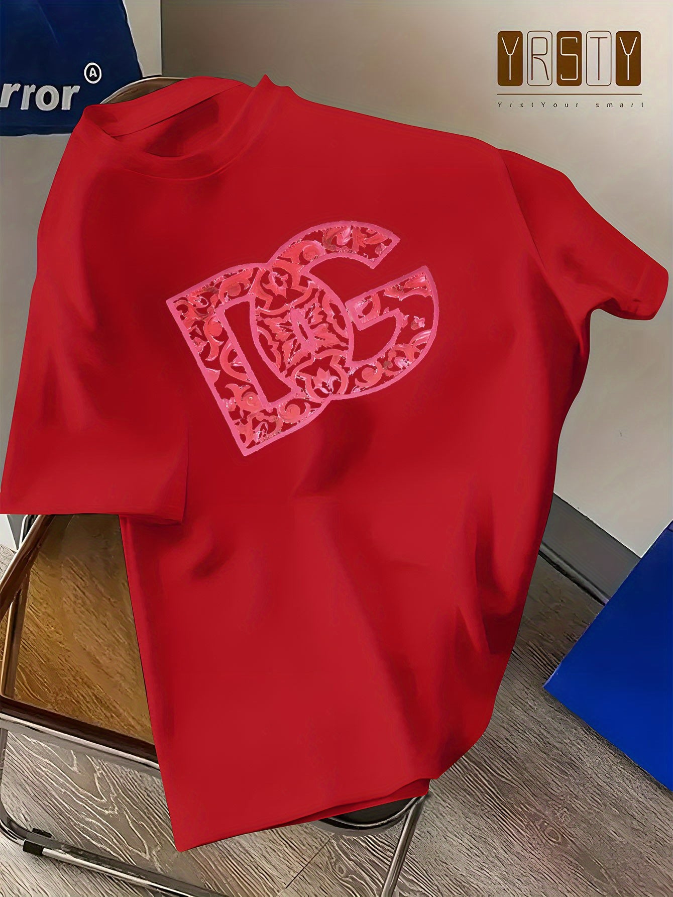 T-shirt décontracté à manches courtes imprimé anglais DG nouvelle tendance, T-shirt col rond 100% polyester, avec une légère élasticité, poids du tissu 180 g, adapté aux pulls d'été.